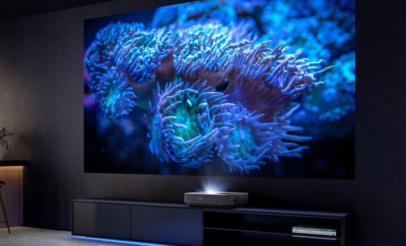 Hisense PL1 lifestyle