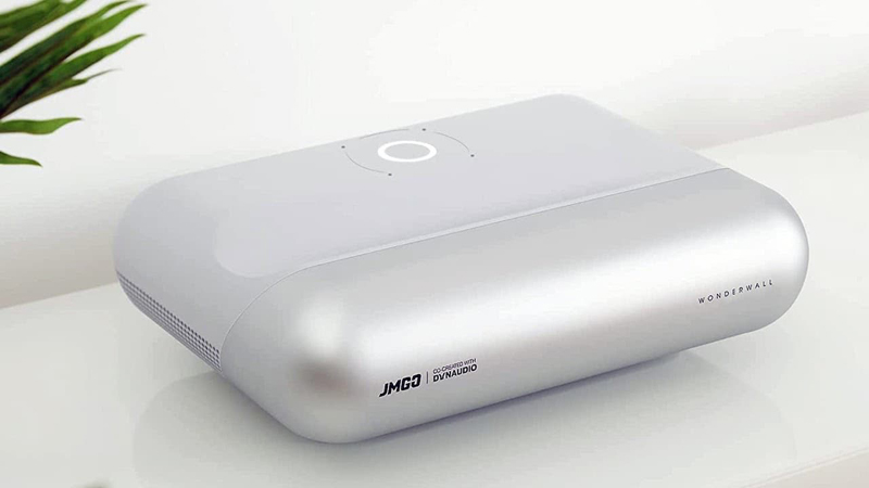 JMGO O1 right facing